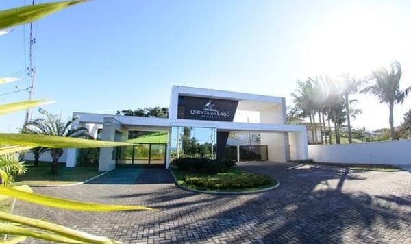 Terrenos no Condomínio Quinta do Lago,tubarão
