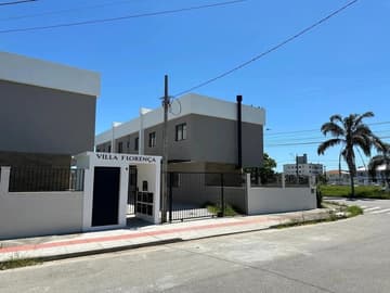 Condomínio Fechado. Sobrados Novos na Palhoça — foto 1