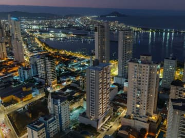 Lançamento, Volo Riviera, Itajaí — foto 2