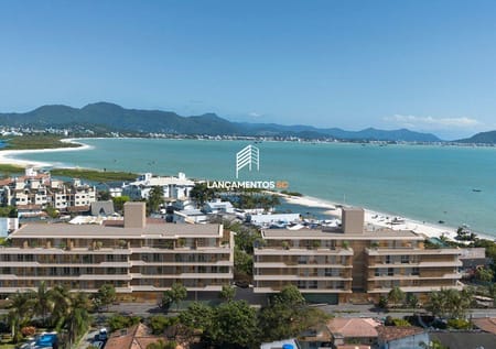 Apartamento no bairro Ponta das Canas em Florianópolis - Cód. 2122