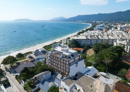 Apartamento no bairro Cachoeira do Bom Jesus em Florianópolis - Cód. 1175