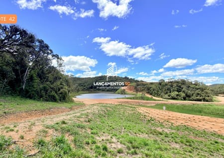 Terreno no bairro Rancho Queimado em Rancho Queimado - Cód. 2083