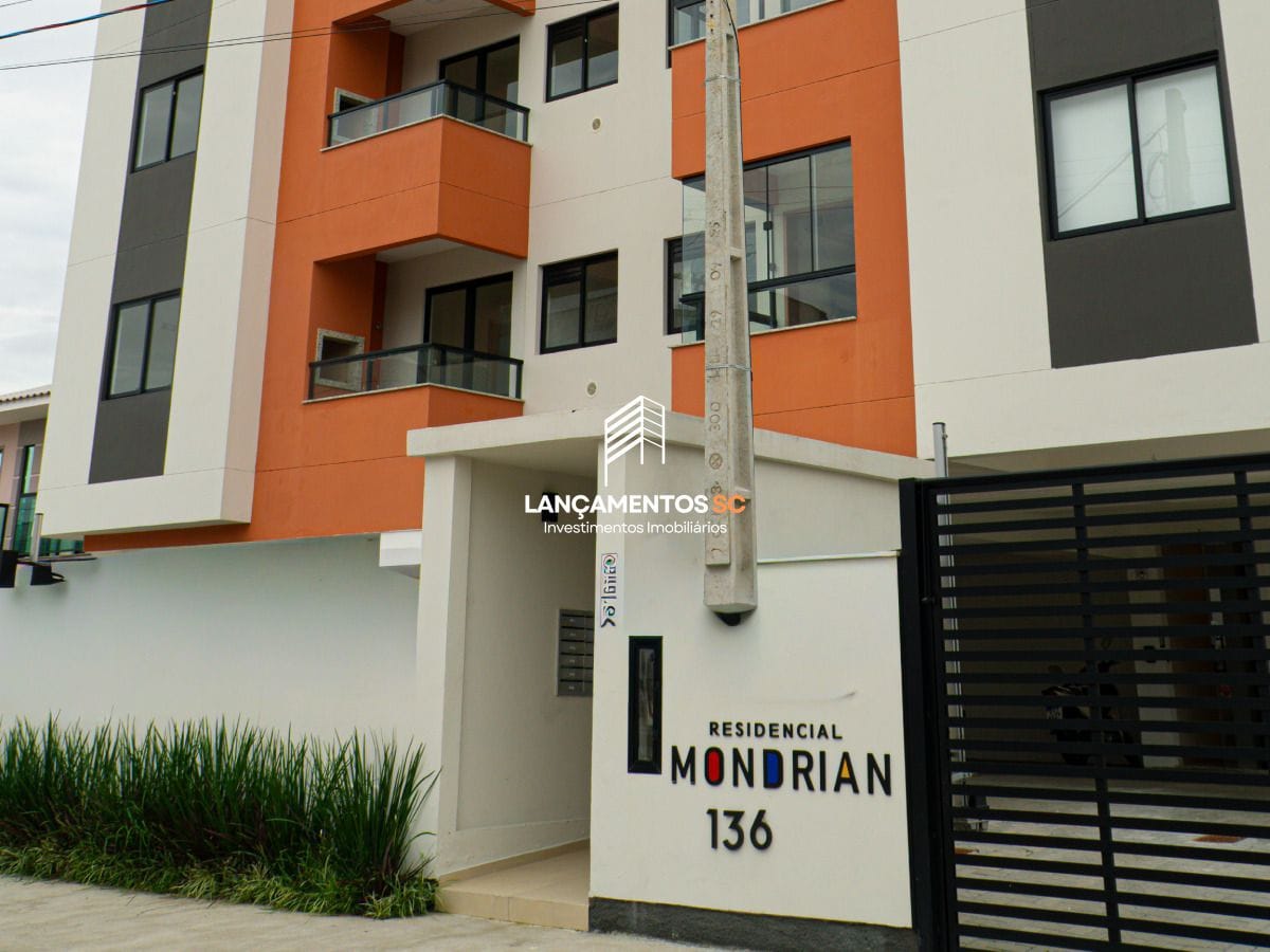 Apartamento no bairro Nova Palhoça em Palhoça - Cód. 1470