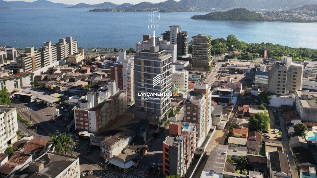 Apartamento no bairro Agronômica em Florianópolis - Cód. 1684