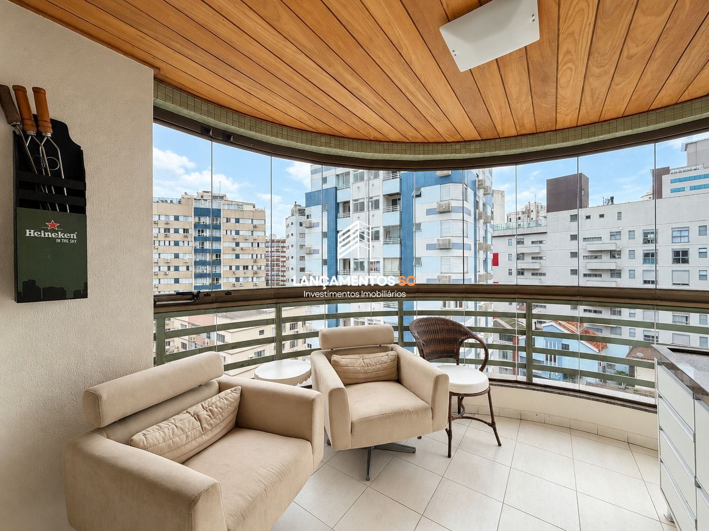 Apartamento no bairro Centro em Florianópolis - Cód. 2039