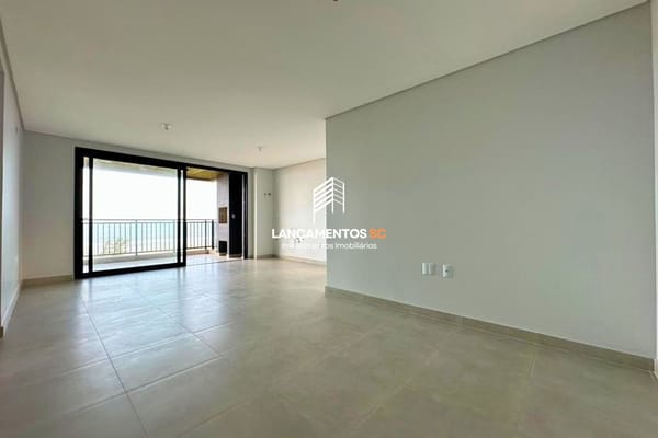 Apartamento no bairro Vila Nova em Imbituba - Cód. 1832