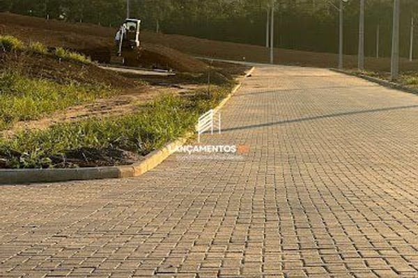 Terreno no bairro Rio Maina em Criciúma - Cód. 1207
