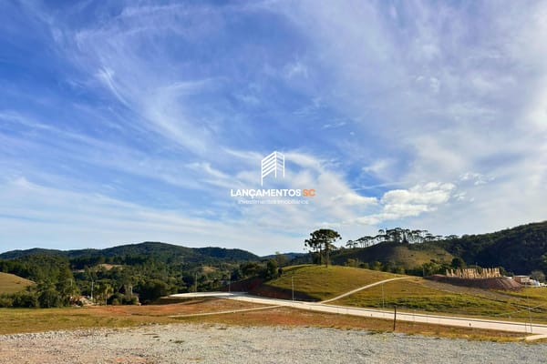 Terreno no bairro Rancho Queimado em Rancho Queimado - Cód. 2112