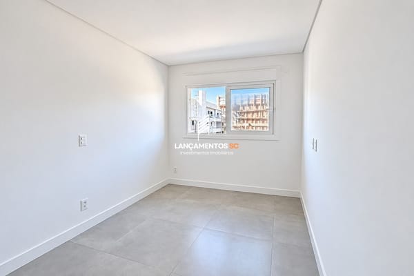 Apartamento no bairro Centro em Imbituba - Cód. 1758