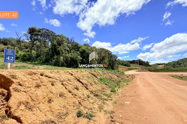 Terreno no bairro Rancho Queimado em Rancho Queimado - Cód. 2083