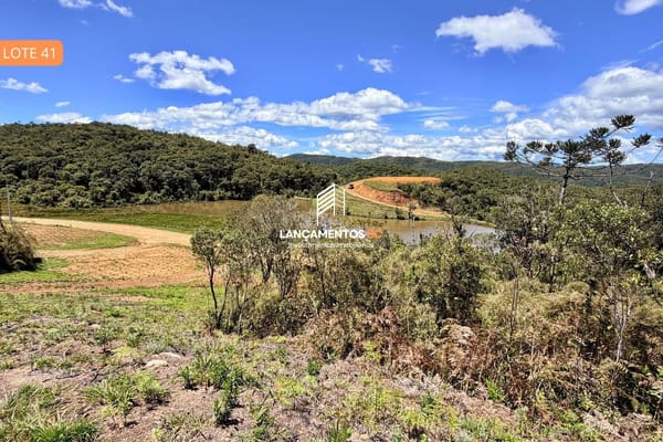 Terreno no bairro Rancho Queimado em Rancho Queimado - Cód. 2093