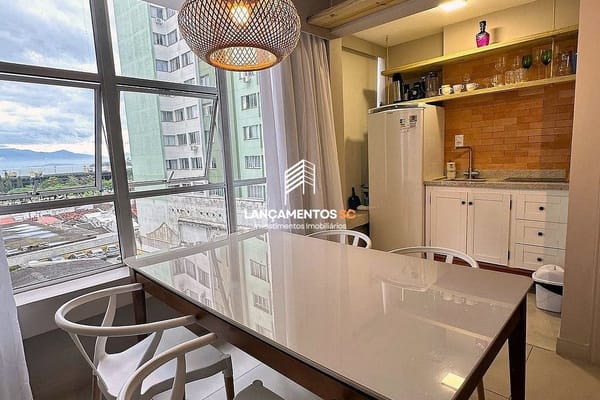Apartamento no bairro Centro em Florianópolis - Cód. 1979