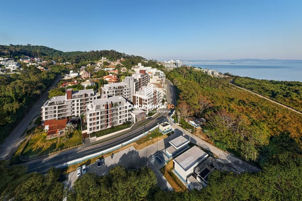 Apartamento no bairro João Paulo em Florianópolis - Cód. 2014