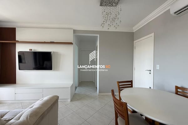 Apartamento no bairro Flor de Nápolis em São José - Cód. 1824