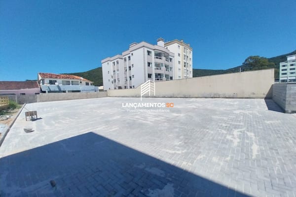 Apartamento no bairro Ribanceira em Imbituba - Cód. 1039