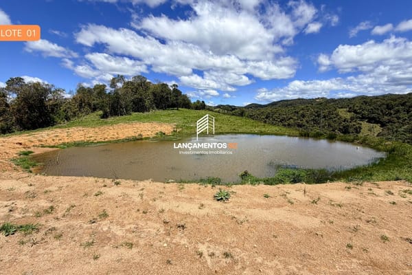 Terreno no bairro Rancho Queimado em Rancho Queimado - Cód. 2086