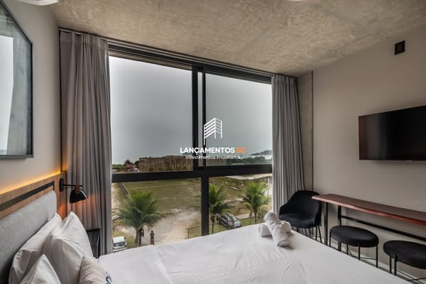 Apartamento no bairro Jurerê em Florianópolis - Cód. 1653