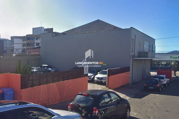 Terreno Comercial no bairro Estreito em Florianópolis - Cód. 1562