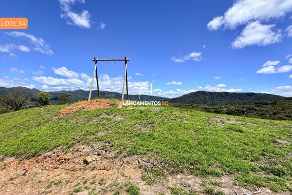 Terreno no bairro Rancho Queimado em Rancho Queimado - Cód. 2092