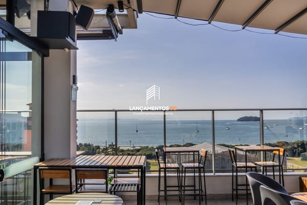 Apartamento no bairro Jurerê em Florianópolis - Cód. 1653
